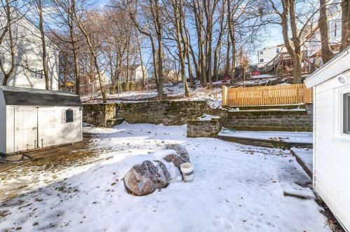 140 Norfolk St, Worcester MA 01604-2910 exterior