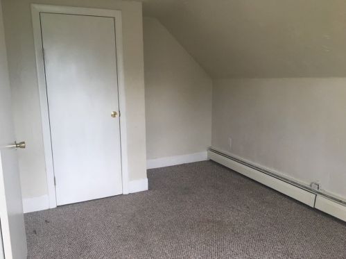 100 Linden St, Whitman MA 02382-2414 exterior