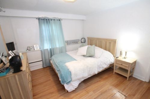 13 Jewett Ter, Worcester MA 01605-3129 exterior