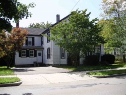 316 River St, Newton, MA 02465-1436