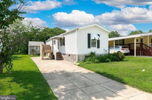 155 Whippoorwill Way, West Deptford, NJ 08051-1383