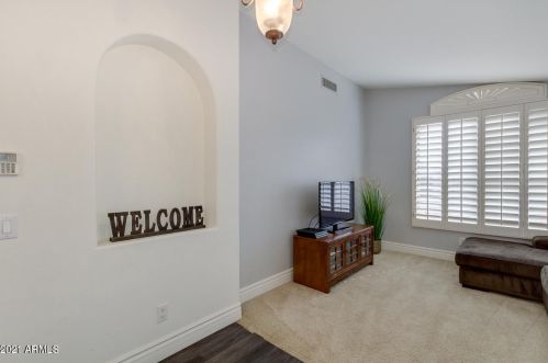 21845 48 Pl, Phoenix AZ 85044-1228 exterior