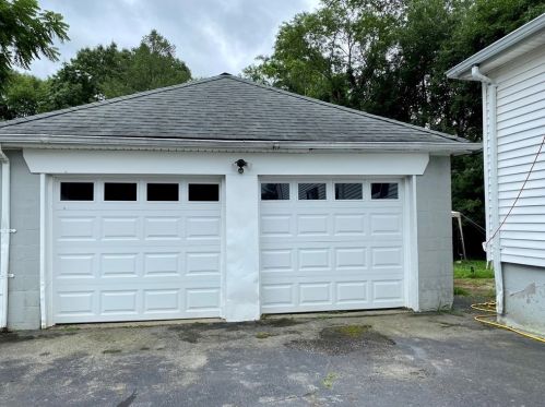 1070 Somerset Ave, Taunton MA 02780-4622 exterior