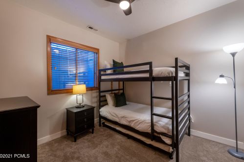 1172 Lowell Ave, Park City UT 84060-5115 exterior