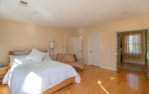 39 Franklin St, Milton MA 02186-5504 exterior