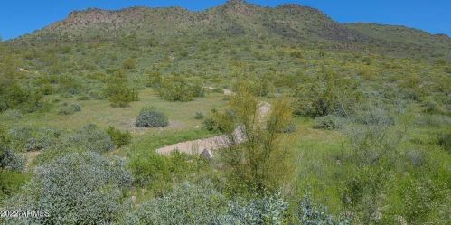 27018 52nd Gln, Phoenix AZ 85083-6308 exterior