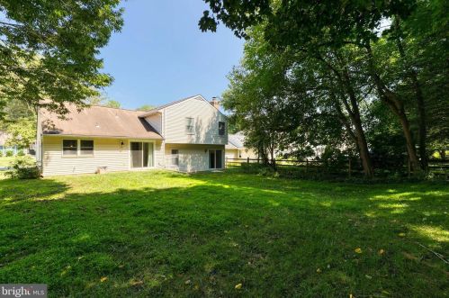 6645 Windsor Ct, Columbia MD 21044-4147 exterior