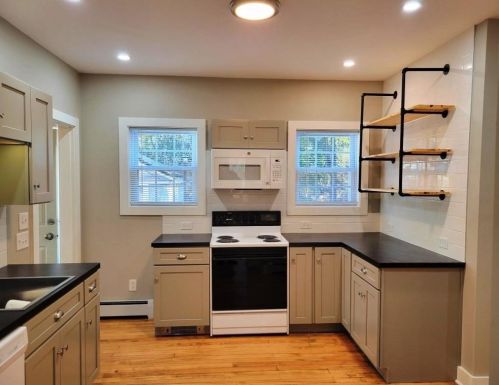 644 Grove St, Worcester MA  01605-3123 exterior