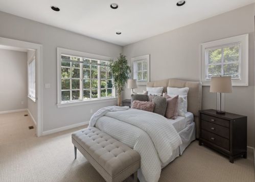 3 Glenwood Rd, Southborough MA 01772-1127 exterior