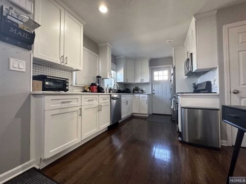 106 Nolton St, Belleville NJ  07109-2237 exterior