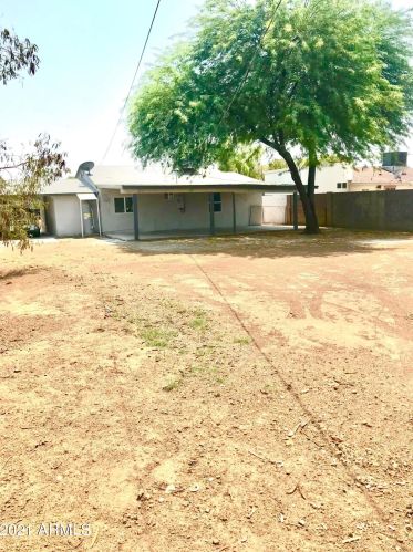 3224 Cypress St, Phoenix AZ 85008-2913 exterior