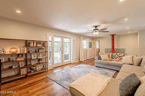 515 Alice Ave, Phoenix AZ  85020-3101 exterior