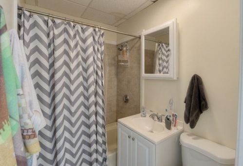 10 Prentice St, Worcester MA 01604-1629 exterior