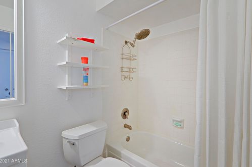 20802 16 Dr, Phoenix AZ 85015-2017 exterior