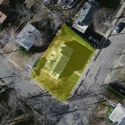 221 Jackson St, Newton MA 02459-2522 aerial view