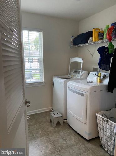 202 Rodney Ave, West Deptford NJ 08096-4109 exterior