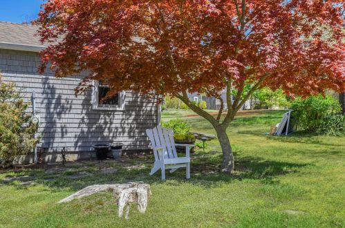 76 Hay Rd, Eastham MA 02642-3268 exterior