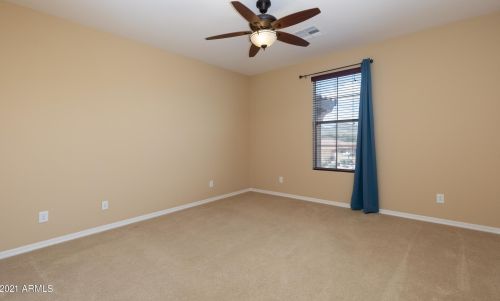 1605 Aloe Vera Dr, Phoenix AZ 85085-8053 exterior