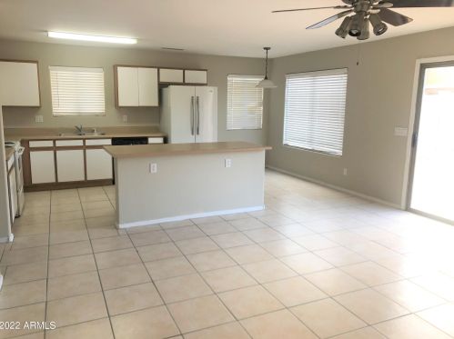 8324 Catalina Dr, Phoenix AZ  85037-3344 exterior