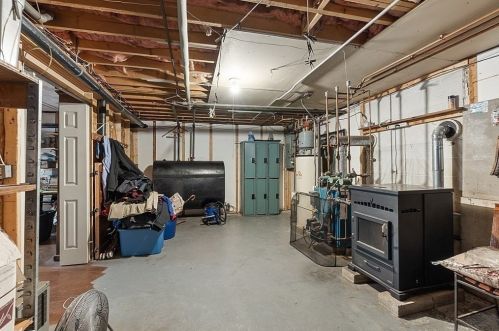 130 Conant Rd, Royalston MA 01331-9758 exterior