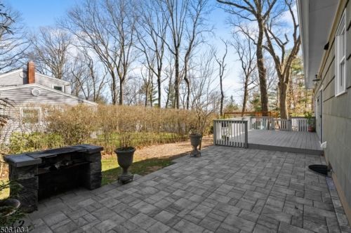 3 Arlyn Ln, Dover NJ 07869-4769 exterior