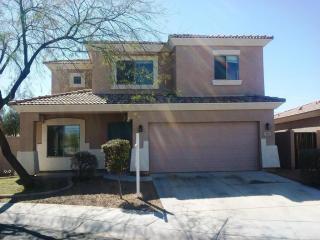 503 Magdalena Ln, Phoenix AZ  85041-8132 exterior