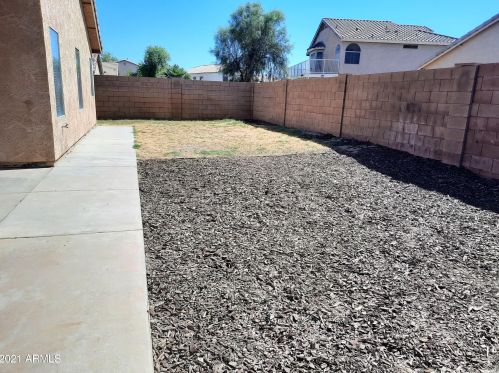 3032 65th Dr, Phoenix AZ  85043-5707 exterior