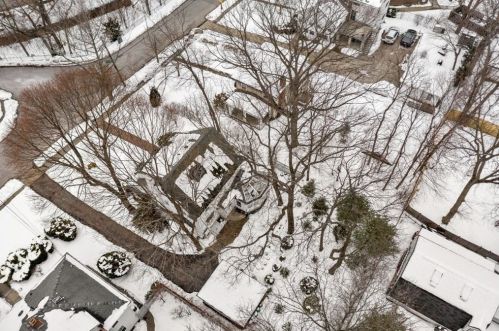 40 Brookside Ave, Newton MA 02460-1530 exterior