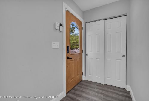 2537 Lexington Ct, Jackson Twp NJ 08527-5033 exterior