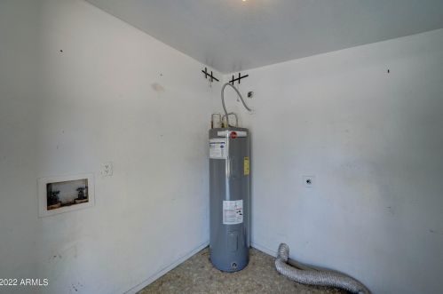 1414 Cholla St, Phoenix AZ 85029-3800 exterior