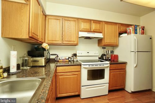 25 Presidential Dr, Erial NJ 08081-1313 exterior