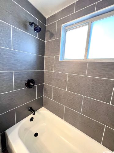 10227 Zinnia Way, Sandy UT 84094-4459 exterior