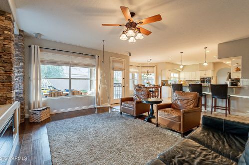 1368 Desert Flower Ln, Phoenix AZ  85048-5928 exterior