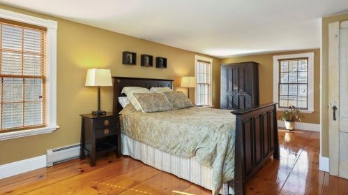 215 Long Pond Rd, Plymouth MA 02360-2607 exterior