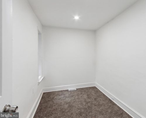 6202 Callowhill St, Philadelphia PA 19151-4102 exterior