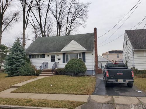 28 Cypress St, Carteret, NJ 07008-2546