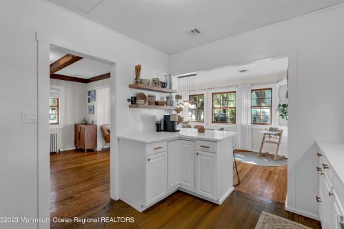 410 Belmont Ave, Tinton Falls NJ 07712-4706 exterior