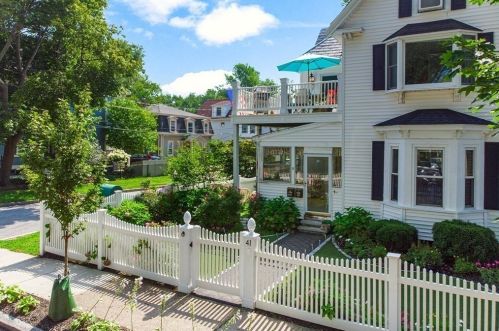 41 Teel St, Arlington MA 02474-5512 exterior