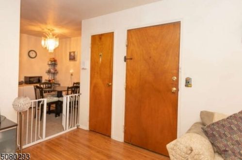 76 Frederick St, Belleville NJ 07109-1157 exterior