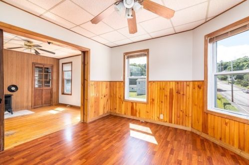 21 Whipple St, Worcester MA 01607-1339 exterior