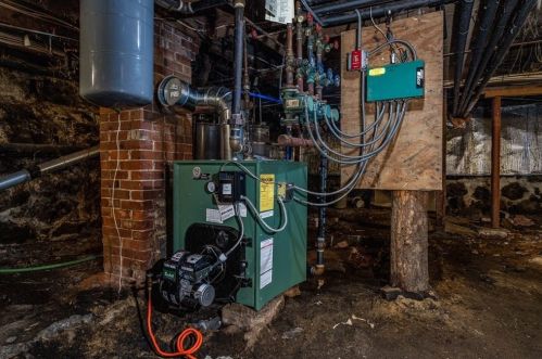 61 Estabrook St, Royalston MA 01331-3516 exterior