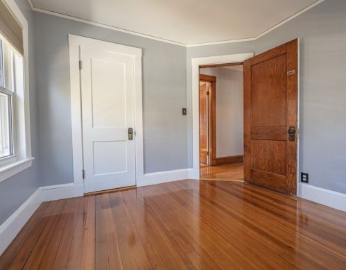 24 Bussey St, Dedham MA 02026-2239 exterior