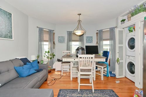 177 Fairmont Ave, Worcester MA 01604-4761 exterior