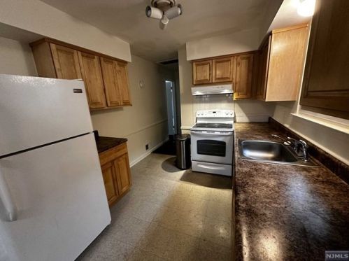 609 Sussex St, East Newark NJ  07029-2213 exterior