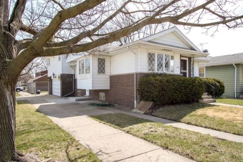 4501 Wisconsin Ave, Forest View, IL 60402-4237