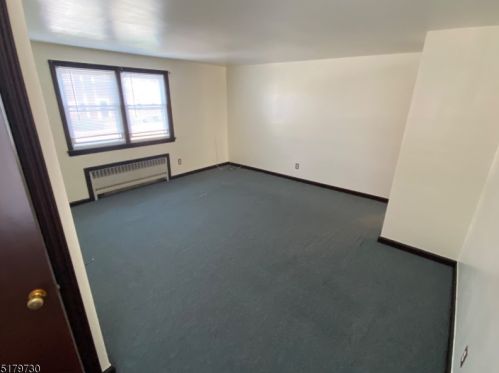 491 Joralemon St, Belleville NJ  07109-1849 exterior