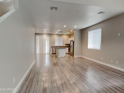 2646 Danbury Rd, Phoenix AZ  85032-2426 exterior