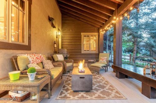 4712 Pace Dr, Park City UT 84098-6631 exterior