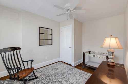 335 6 St, Philadelphia PA 19140-4560 exterior