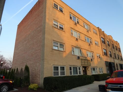 3131 Oak Park Ave, Forest View IL  60402-3038 exterior